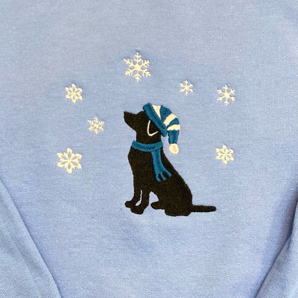 Lab Celebrating Winter Embroidered Sweatshirt